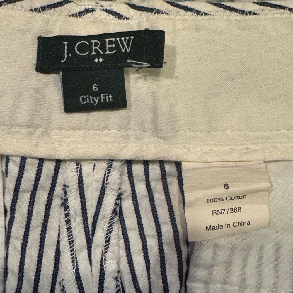 J Crew City Fit Seersucker Striped Flare Pants, Size 6 - Picture 5 of 16